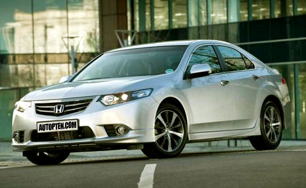 <strong>In its ninth generation, the Honda Accord</strong> does not incorporate a drastic change, but is a conservative model of more sculpted design and lower exterior proportions, without thereby reduces its internal capacity, rather the opposite.