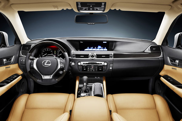 Lexus GS 450h 2013 Interior