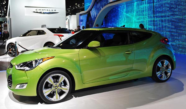 http://www.autopten.com/cheapcarsimg/2012-Hyundai-Veloster-green-side.jpg