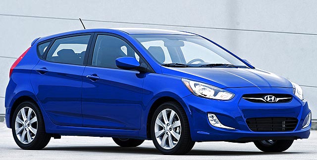 2013 Hyundai Accent GLS Hatchback Blue