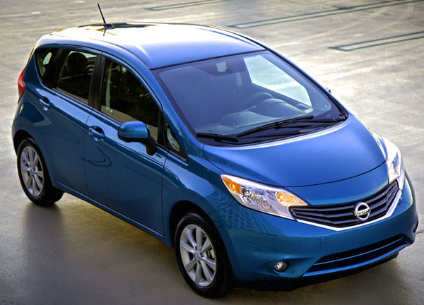 Nissan versa 2012 price in pakistan