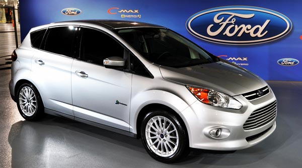 /cheapcarsimg/New-2013-Ford-CMAX-Hybrid.jpg