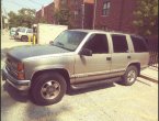 1999 Chevrolet Tahoe under $2000 in Illinois