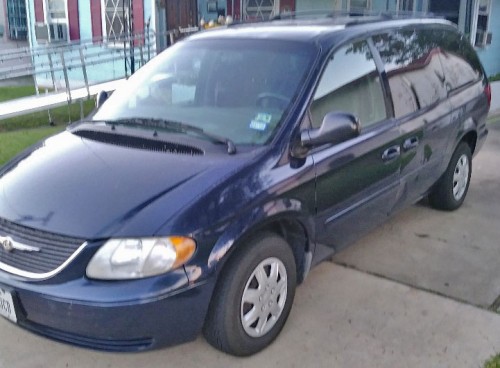 Chrysler Town Amp Country Lx 04 Minivan 2k Or Less San