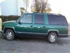 1995 Chevrolet Suburban under $2000 in CT