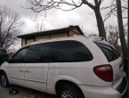 2001 Dodge Caravan under $1000 in Missouri
