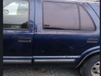2000 Chevrolet Blazer under $1000 in Indiana