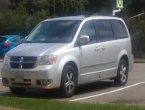 2010 Dodge Caravan under $3000 in Virginia