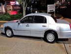 1999 Lincoln TownCar under $2000 in Virginia