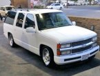 1994 Chevrolet Suburban under $5000 in California