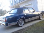 1989 Lincoln TownCar was SOLD for only $2,050