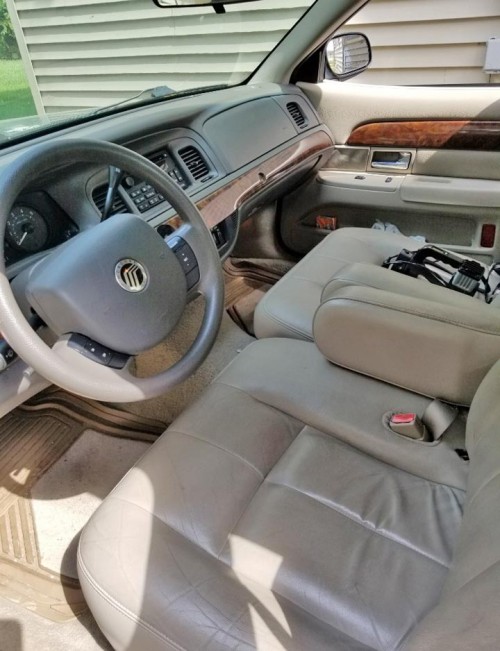 '06 Mercury Grand Marquis GS in Kenosha, WI 53143 45005000 GREEN