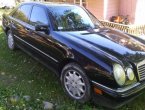 1999 Mercedes Benz 320 under $2000 in Illinois