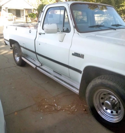 '86 GMC G2500 Truck By Owner $5000 or Less in Fresno, CA 93702 WHITE