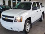 2011 Chevrolet Avalanche under $2000 in Texas