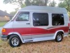 2001 Dodge Van under $6000 in Florida