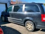 2009 Chrysler Town Country under $2000 in OH