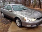 1999 Lexus ES 300 was SOLD for only $4800...!