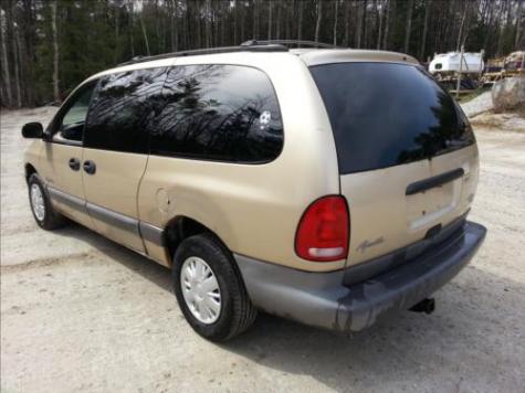 Plymouth Grand Voyager | Cheap Minivan For Sale Under ... Plymouth Grand Voyager | Cheap Minivan For Sale Under ...