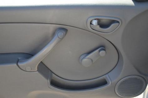 Chevy Dealer Lexington Ky >> Cheap Car Under $1000 in KY - Used Chevrolet Metro LSi '99 ... Chevy Dealer Lexington Ky >> Cheap Car Under $1000 in KY - Used Chevrolet Metro LSi '99 ...