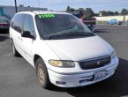 1996 Chrysler Town Country - Kennewick, WA