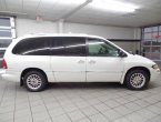 2000 Chrysler Town Country - Benton, AR