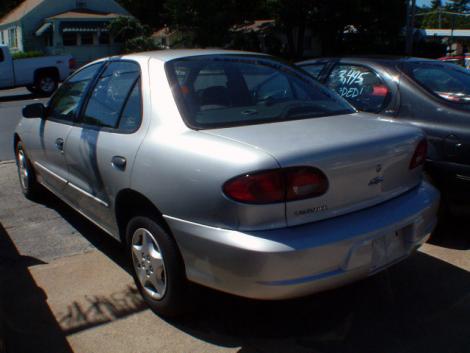 Cheap cars: used Chevrolet Cavalier  for sale in Coventry Rhode Island RI - Photo No. 2