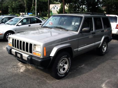 Cheap Car: Used Jeep Cherokee Sport in Peacedale Rhode Island RI