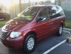 2006 Chrysler Town Country under $7000 in Florida