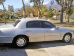 2001 Lincoln TownCar under $2000 in CA