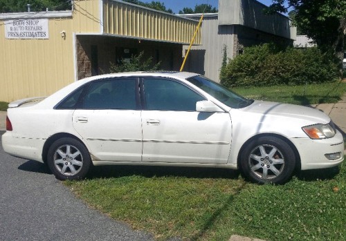 Used Car Charlotte NC $5K or Less: Toyota Avalon XLS 2001 ...