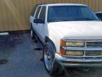 1999 Chevrolet Suburban under $2000 in CA