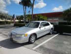 2002 Lincoln TownCar under $5000 in Florida