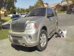 2003 Lincoln Navigator (Tan)