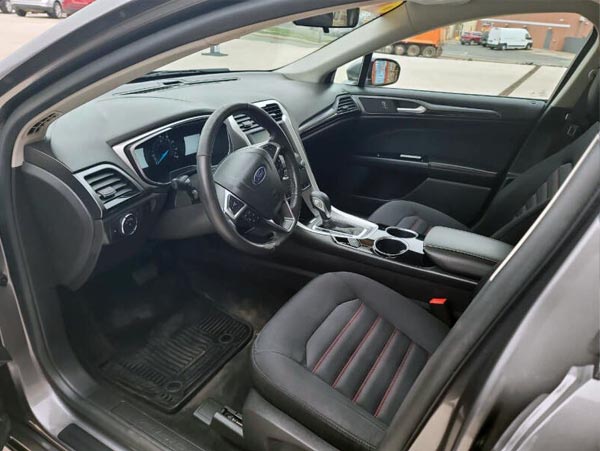 /pics/ford/fusion/2013-ford-fusion-interior.jpg