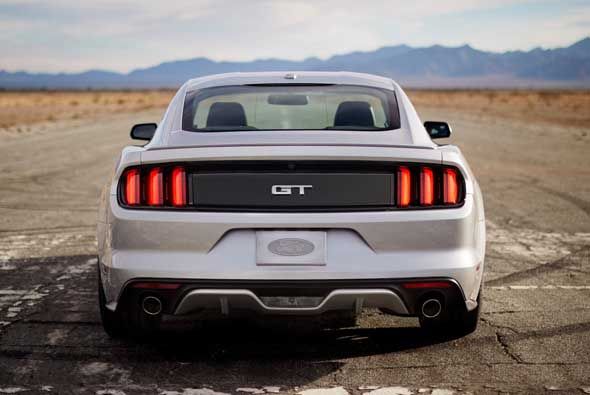 ford mustang 2015