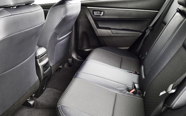 rear seat toyota corolla 2014