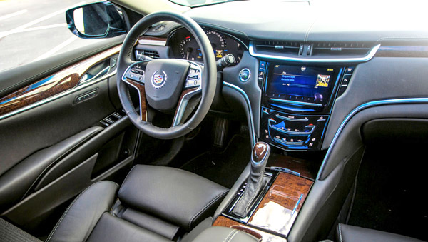Cadillac XTS 2013 Interior
