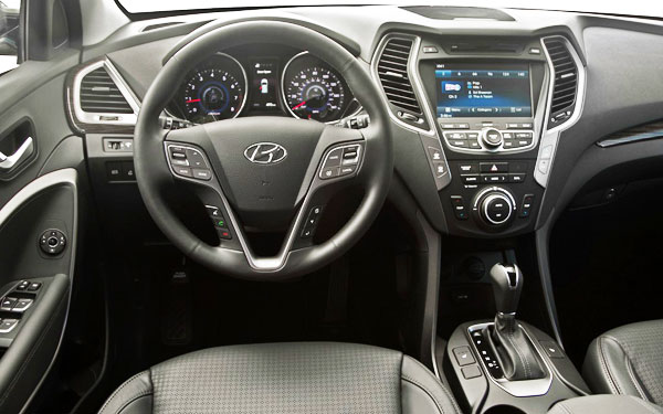 Hyundai Santa Fe Sport 2013 Interior