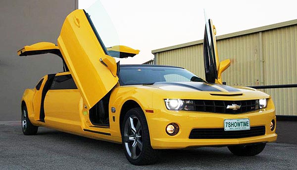 /carforum/images/chevrolet-camaro-bumblebee-limo-13.jpg