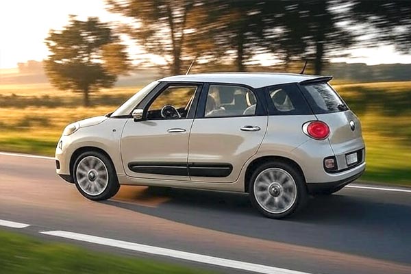 2015 Fiat 500L coupe