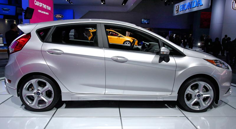 /cheapcarsimg/2013-ford-fiesta-st-detroit-autoshow.jpg