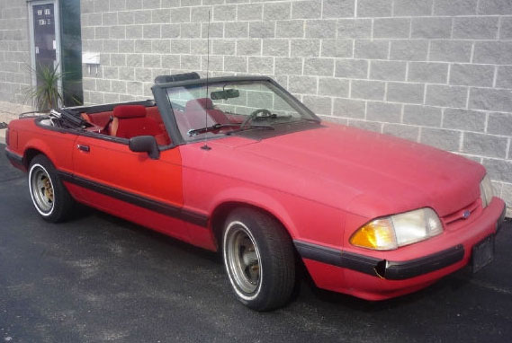 /cheapcarsimg/ford-mustang-convertible-red.jpg