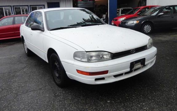 /cheapcarsimg/toyota-camry-white-MA.jpg