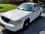 2005 Ford Crown Victoria under $2000 in Florida