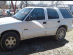 1997 Oldsmobile Bravada under $2000 in Missouri