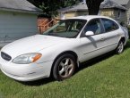 2001 Ford This Taurus was SOLD for $600