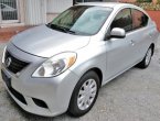 2014 Nissan Versa under $4000 in Florida