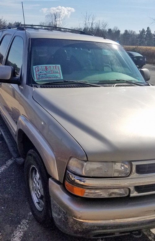 '02 Chevy Tahoe 4x4 SUV $5000 or Less near Philadelphia, PA 19406