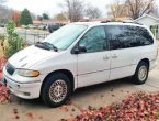 1996 Chrysler Town Country under $2000 in Texas